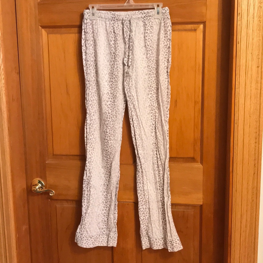 Victoria’s Secret sleep pants